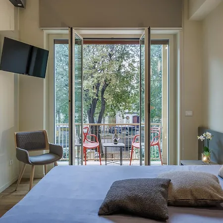Betty Charming Modern Near Piazza Della Liberta شقة *